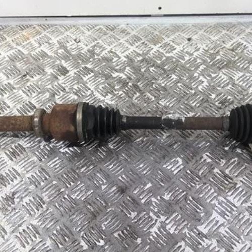 41379729-c8c62b22-a0fd-452f-91ff-99ef6e7aaa7c-Piece-41379729-Cardan-droit-8200261838-RENAULT-CLIO-3-PHASE-2-16i-16V-2286d06c68d0fe38aea5424dc32d3559b0bce86e998f69fe6ca619613135b382_m.jpg
