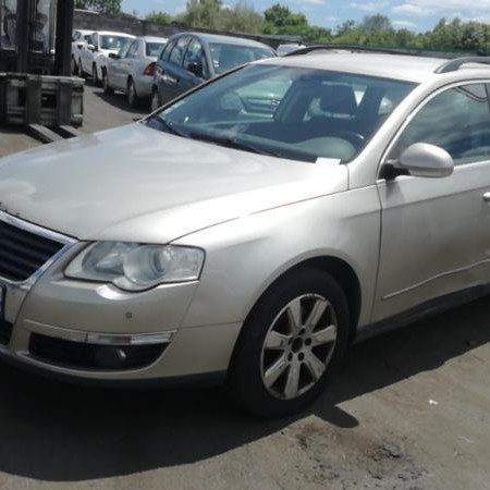 Vehicule-VOLKSWAGEN-PASSAT-%283C-36%29-PASSAT-3C2-362-2-2007-eff15de063c0e32ec26b74ca9be7ec8ba8631db677588f97f2809812d1d5c6db.jpg