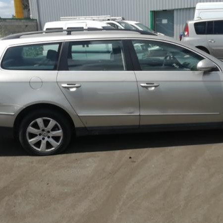 Vehicule-VOLKSWAGEN-PASSAT-%283C-36%29-PASSAT-3C2-362-2-2007-648e6990d0b27c995d65dec44e3bbfa3187bf6174c5e637e3495738282f6ee40.jpg