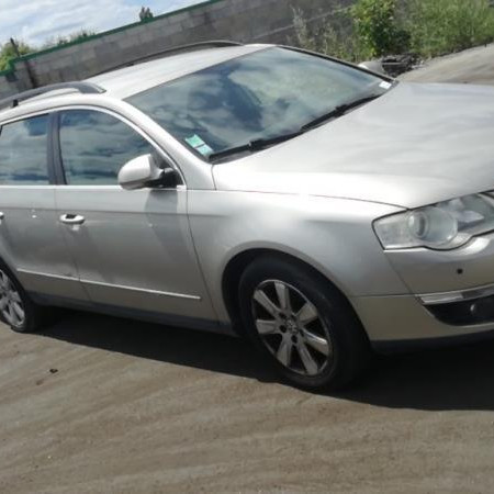 Vehicule-VOLKSWAGEN-PASSAT-%283C-36%29-PASSAT-3C2-362-2-2007-b40d00d00c60bf3e766cd49957d7e4463a65ac8893b943ef6ee20c2677e3269c.jpg