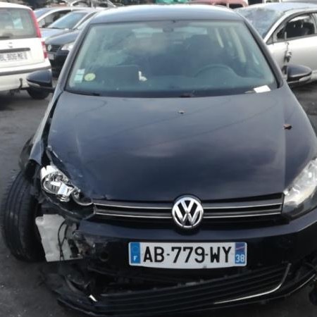 Vehicule-VOLKSWAGEN-GOLF-V-SW-2-2009-2e22d87f1d690c51f516a55a8c48bc2718eb195077950a5a1d7c4b04d1c844f8.jpg