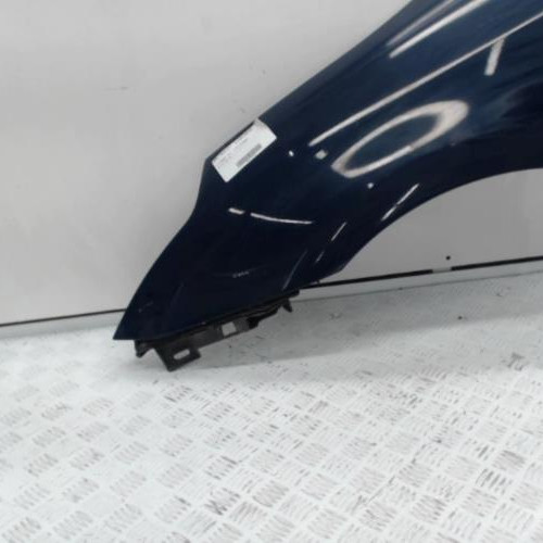 Piece-Aile-avant-gauche-7840Q3-CITROEN-C4-1-PHASE-1-Diesel-384b62234925ee535a4040e63a6fab94955609180742c8110171f2bafa415a2a_mtn.jpg