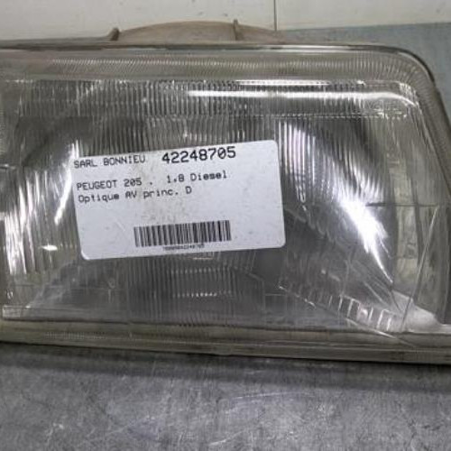 42248705-72baa5eb-12db-47ea-80ed-e05d1659049c-Piece-42248705-Optique-avant-principal-droit-PEUGEOT-205-PHASE-2-18D-8V-605d6ed60edbad2ed43be326ac0ff412fa9a2446058a2db5bde3cc0aa07491eb_m.jpg