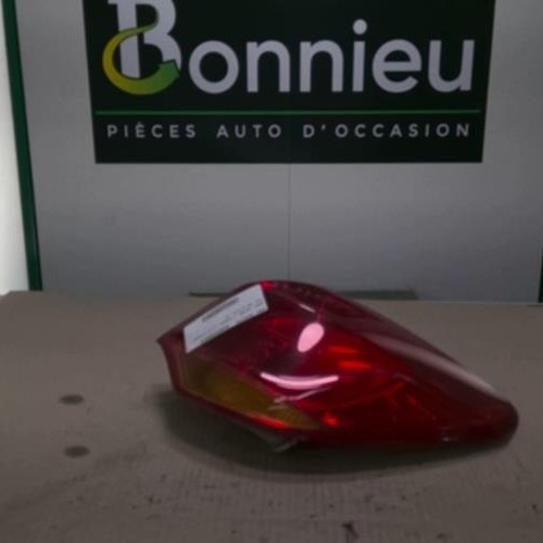 Piece-Feu-arriere-principal-droit-%28feux%29-13319948-OPEL-ASTRA-J-PHASE-1-1.7-CDTI--16V-TURBO-419b9643d70196db433dd96b9592b96dbc066f0e75c4abe6b0091693bfe2349a_mtn.jpg