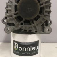42680966-884b48bd-e575-4c3b-ab21-49c20f33aa95-Piece-Alternateur-03L903023M-VOLKSWAGEN-GOLF-7-PHASE-1-4ba127cf5efcc86a276648f15df237fc4d6eec8ce58289f76de1218c002cad58_m.jpg