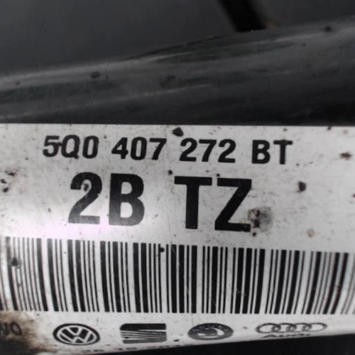 Piece-Cardan-droit-%28transmission%29-5Q0407272BT-VOLKSWAGEN-GOLF-VII-Diesel-eec583ffe931f80ecc5e6dda7472ed9b035f74b51ea24faca4db339ba414d9fb_mtn.jpg