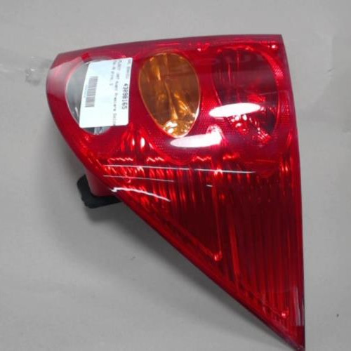 Piece-Feu-arriere-principal-droit-%28feux%29-6351V5-PEUGEOT-1007-Diesel-1f4703644309575119c84fa5fa0289ea67556918a1e71cd39c4acace5a03d0e1_mtn.jpg