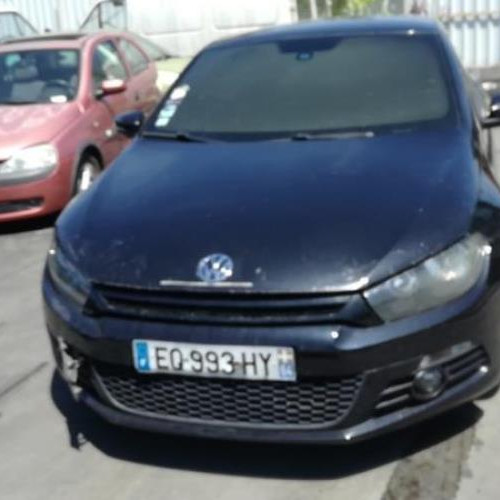 Vehicule-VOLKSWAGEN-SCIROCCO-.-2-2009-33fb572e63bd8d80ff3634f36d78a414dd9a2f8565ca20ff50778403b6ea679c_mtn.jpg