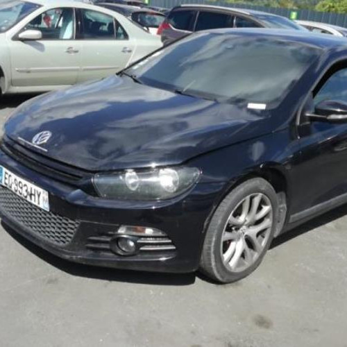 Vehicule-VOLKSWAGEN-SCIROCCO-.-2-2009-4ce563a6c34a2235801d16e1c01bc56736b8707f1e638ee68a4d1a5a5688f5fe_mtn.jpg