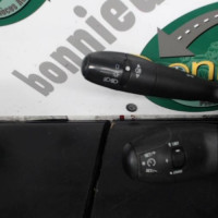 Piece-Commodo-PEUGEOT-PARTNER-II-2008-PARTNER-II-FOURGON-2008-Fourgon-P-243675fbddf6f88bf498287daf7c585c3af299f5bbbe55222b94af7531c5660b_mtn.jpg