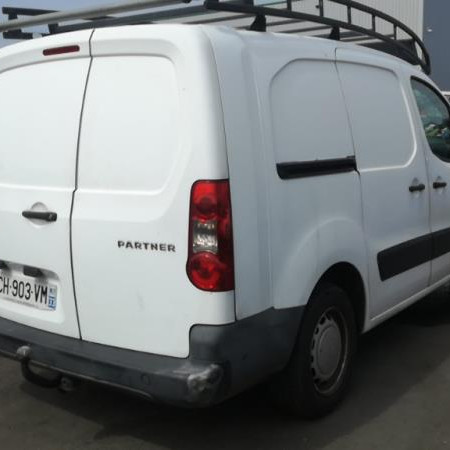 Vehicule-PEUGEOT-PARTNER-II-2008-PARTNER-II-FOURGON-2008-Fourgon-Pack-CD-Clim-1-6-2009-76afde0ca6a24c3637fafd690c29e2e3f1f2b66d120c6c7bc9b8cec90ae03abf.jpg