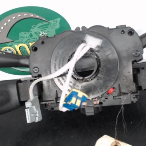 Piece-Commodo-PEUGEOT-PARTNER-II-2008-PARTNER-II-FOURGON-2008-Fourgon-P-57c04aefac132bf5a72896e0af9e919d2236bde06cc9011b9c502da07eb6daa1_mtn.jpg