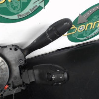 Piece-Commodo-PEUGEOT-PARTNER-II-2008-PARTNER-II-FOURGON-2008-Fourgon-P-d04d19ff59dcaf117019f6a6054d0604a26ae3499cc6375ed3f53aa8d45b137a_mtn.jpg