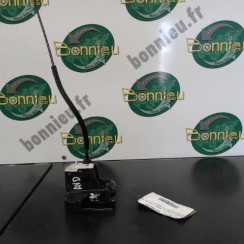 Fermeture centralisee avant droit