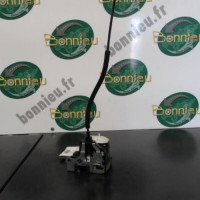 Piece-Fermeture-centralisee-avant-droit-RENAULT-CLIO-II-PHASE-4-Campus-Authentique-Essence-b946b8403f2d6b0d73e1bc1ab26d579424c58f5013695fe7b86fd09eb1b7003f_mtn.jpg