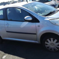 Vehicule-PEUGEOT-107-PHASE-1-1-2006-36f3a28df9afc9e81c692da284896957591d342b8b176164ab960b83fdaa0b19_mtn.jpg