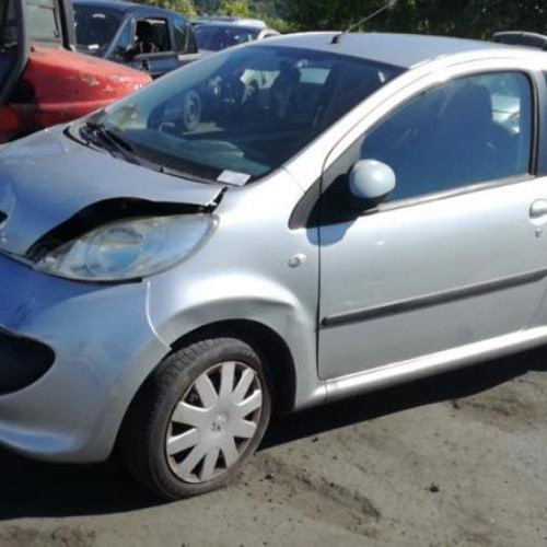 Vehicule-PEUGEOT-107-PHASE-1-1-2006-01622f6a4d57e1cab47018347c723c47ddec7d37cdcea444a6c63699fbba031e_mtn.jpg