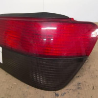 Piece-Feu-arriere-principal-droit-%28feux%29-6351H7-PEUGEOT-306-PHASE-2-1.8i--16V-3fb8dc9ec2bbfbbaa6ceb0ac4f443d247b9dedfc766a6eac7f180cf0ac4a5231_mtn.jpg