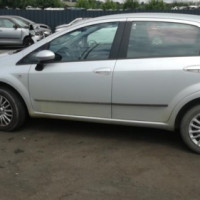 Vehicule-FIAT-GRANDE-PUNTO-PUNTO-EVO-PUNTO-2012-PUNTO-2012-1-4-2013-28c92f567b7978b38ca203e4f8b04471bcd30c79083ca7da4c89a3f59fe81f83_mtn.jpg