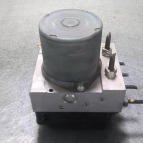 44610790-41941349-aa3b-4957-8fe2-e96f7d8ba53c-Piece-44610790-Bloc-ABS-0064316812-MERCEDES-CLASSE-A-169-PHASE-2-180-20-CDI-16V-TURBO-38d3820a23fef92c808a990d15b4ed707c8dc3c9ec8c1c6bfffb9417c1287aab_m.jpg