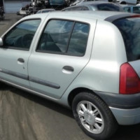 Vehicule-RENAULT-CLIO-II-1-6-2000-5a7b88da68ba0a5903bca0a574d1cb3286b2e926172cd1a5f50d99cd3aa931d4_mtn.jpg