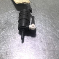 44617751-4fe12b57-fe3b-42af-9ac6-ceb1717c9c89-Piece-44617751-Pompe-lave-glace-avant-7700430702-RENAULT-CLIO-2-PHASE-1-16i-16V-d760b6abe09ce37bf681c83022c4fc3a2d1f90fd920a6ef07594074aece2c5a0_m.jpg