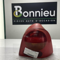 Piece-Feu-arriere-principal-droit-%28feux%29-7700426320-RENAULT-TWINGO-1-PHASE-2-20021e4c13ea47bb6ee9cced61b603552650cfe523f6272f992e5db3f067009e_mtn.jpg