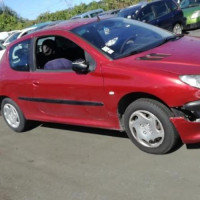 Vehicule-PEUGEOT-206-1-4-2003-07b9fef468c9743ef2533da06ba9c93dc150d3a514df08d9ed7f42b595c588a2_mtn.jpg
