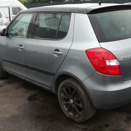 Vehicule-SKODA-FABIA-2000-1-2-2013-898425f81154649a566634558b12a97d734bada1a2753976dc5122ae371f0ec7.jpg