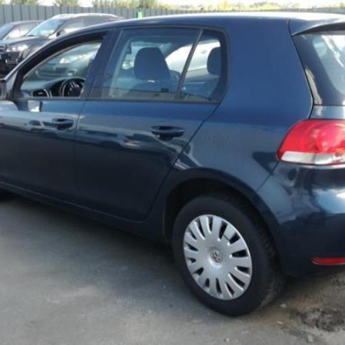 Vehicule-VOLKSWAGEN-GOLF-VI-1-6-2010-9f349ed173eac5b120108e3b95f34c728764557528d944c7ea7e2c126c9b4095_mtn.jpg