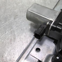 44964556-06b1af41-288d-439e-abc0-8a50ec7f5763-Piece-44964556-Moteur-leve-vitre-avant-gauche-807213867R-RENAULT-CLIO-4-PHASE-1-15-DCI-8V-TURBO-c3b1b57d8923d9bbf78e08bbb1170a977b8a153ef5680fafe37d3f95d4f7ec1d_m.jpg