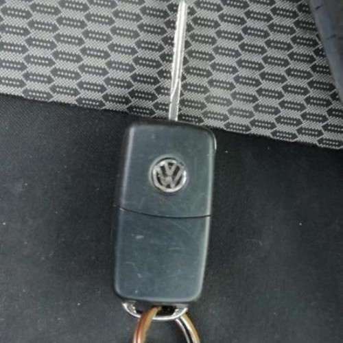 Vehicule-VOLKSWAGEN-POLO-III-%286N1-6V%29-POLO-3-1-2-2012-02ba1281afda717439e367c4349e53fd651b05fcaef545c0630bc7d4e95721f4_mtn.jpg