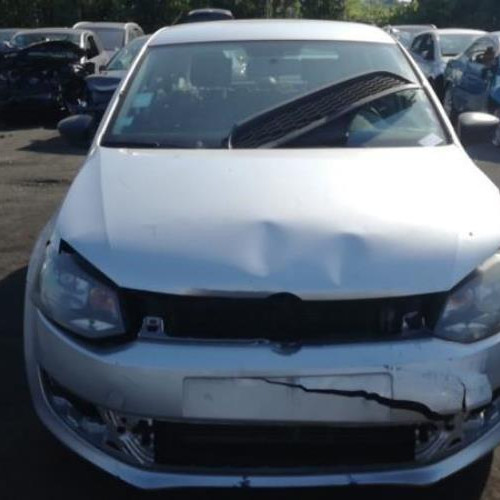Vehicule-VOLKSWAGEN-POLO-III-%286N1-6V%29-POLO-3-1-2-2012-168f887ca8016cea5c287b5e4b621106ada723cc878ee67f19596baba9f78f4f_mtn.jpg