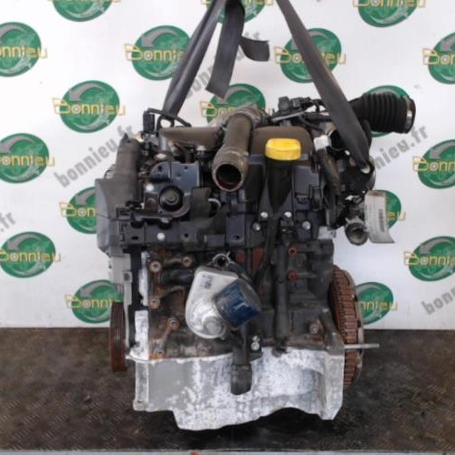 Piece-Moteur-RENAULT-CLIO-IV-Diesel-8e8235527d44e4dcaec0e607a69acbb4ac4fc149cff2543177c58f39953c55f6_mtn.jpg