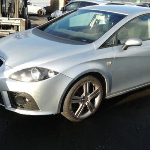 Vehicule-SEAT-LEON-2005-PHASE-1-FR-2-2007-380e611142ee620a69d576c944068e000664fb2ed54fd39ece10220dc8acf1ce_mtn.jpg