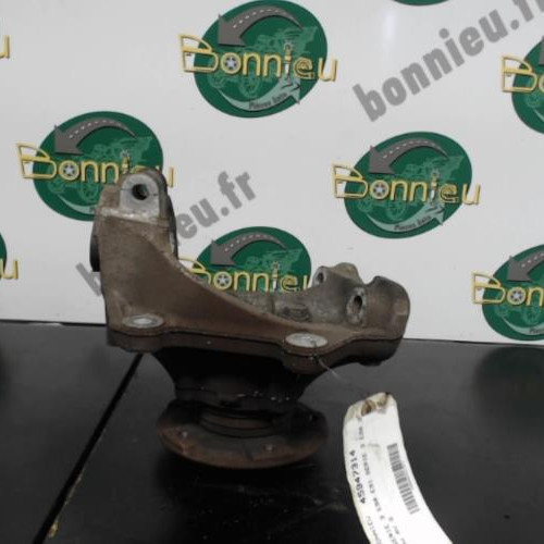 Piece-Moyeu-avant-gauche-BMW-SERIE-3-E90-E91-SERIE-3-E90-320d-Diesel-d177c3809b040486d911c003e92969b174381478a48a2c0c7f4bed0d3363d868_mtn.jpg