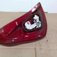 Piece-Feu-arriere-principal-droit-%28feux%29-1709552-FORD-FIESTA-6-PHASE-1-1.4-TDCI--8V-TURBO-5bc905733cfea12beba7e5c22c821f1b4c2a3a1f8bfbf46b2a92188d8951e7e8_mtn.jpg