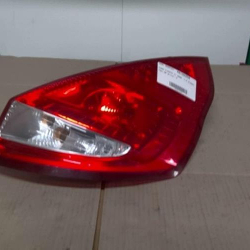 Piece-Feu-arriere-principal-droit-%28feux%29-1709552-FORD-FIESTA-6-PHASE-1-1.4-TDCI--8V-TURBO-554bcecfafd40f3c823438adb78632ef5f9007de707b3acb7d8fc6b62a33f285_mtn.jpg