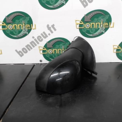 Piece-Retroviseur-gauche-PEUGEOT-1007-Avant-Premiere-Dolce-Diesel-770ee8c3af75e65256cf15c188951f89ea88f1ec828752f46540ea37f3a43865_mtn.jpg