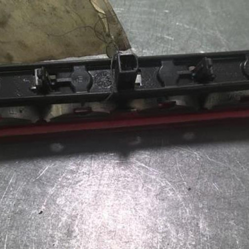 46629324-b9f7ef95-ff3d-48a0-8192-fe7d124e9769-Piece-46629324-Feu-arriere-stop-central-6351Z4-PEUGEOT-BOXER-3-PHASE-1-22-HDI-16V-TURBO-9cd0e388624f84d7f432a97a1472169ddc3476372558d63eb3dca6a87662741f_m.jpg