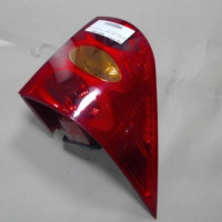 Piece-Feu-arriere-principal-gauche-%28feux%29-6350V5-PEUGEOT-1007-1.4i--8V-2934b92a4b5fedbaae68c1f54c9b0620346cd15856a12981bd1bc6d7a5798d6e_mtn.jpg