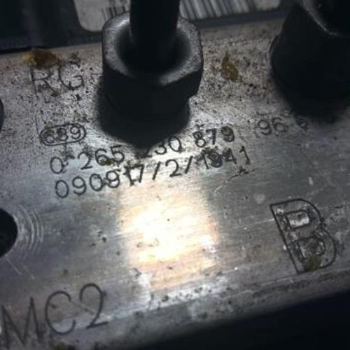 46699461-9d1b301f-40cf-4fcd-87ba-5bfba7103a47-Piece-46699461-Bloc-ABS-1607510480-PEUGEOT-5008-1-PHASE-1-16-HDI-16V-TURBO-8ea9b64c9660d06a6582729b2f84432e566ea1490627e32c99b26cf871137316_m.jpg
