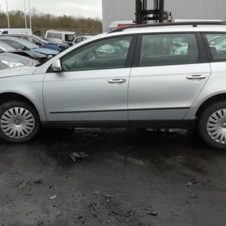 Vehicule-VOLKSWAGEN-PASSAT-%283C-36%29-PASSAT-3C2-362-2-2007-8840a766efdef0cc2163e0748942f03a81d2f573839b4e378f46bf7ce655f665.jpg