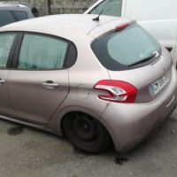 Vehicule-PEUGEOT-208-Access-1-6-2012-ebbf5fe1f7f7e0dfd78c266591e0a99bf1890a2ddaca14eca21e70af4dfd0927_mtn.jpg