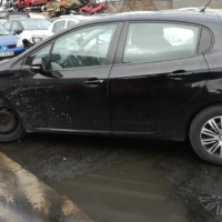 Vehicule-PEUGEOT-208-Access-1-4-2013-f2efa1b5f6cb664543c85e0406c6845e505a34d99233b5fec1c637cb8a7ac278.jpg