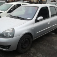 Vehicule-RENAULT-CLIO-II-PHASE-4-Campus-Authentique-1-5-2008-20cf610fc5780ce83fb1b864ae9d69b5d74d08c42c249024883661530c8c1b7e_mtn.jpg