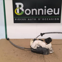 Piece-Fermeture-centralisee-avant-gauche-VOLKSWAGEN-POLO-5-PHASE-2-1.4-TDI--12V-TURBO-95a509bbec4556eb35e17a0ac4b7ab7f5ad1ebe5b4cee55cc1fb7dd7c2c972dd_mtn.jpg