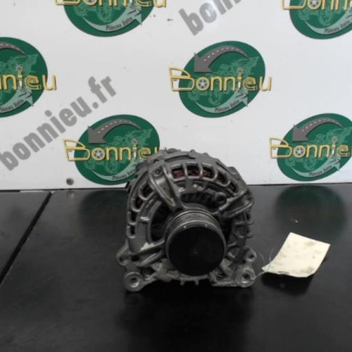 Piece-Alternateur-04B903024-VOLKSWAGEN-POLO-VII-%286R%29-Diesel-9c6de725662c00a1be39ade0cd2716a17d0ad754c5f973dbe14b0271dee57da3_mtn.jpg