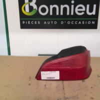 Piece-Feu-arriere-principal-droit-%28feux%29-PEUGEOT-106-PHASE-2-efc366f395eca12770e1724a35bf52328f8b5d565e0c49123f63c4c6b209fff9_mtn.jpg