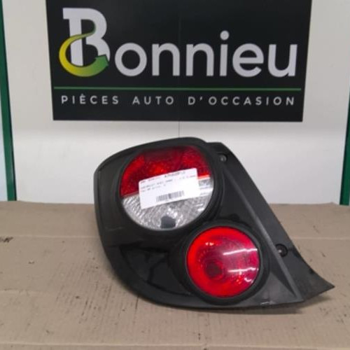 Piece-Feu-arriere-principal-gauche-%28feux%29-CHEVROLET-AVEO-2-1.3-VCDI--16V-TURBO-1501d8efcaee7078f231d2b67d62a7785e69e6ab6699ccb5ab8eabcff1c01705_mtn.jpg